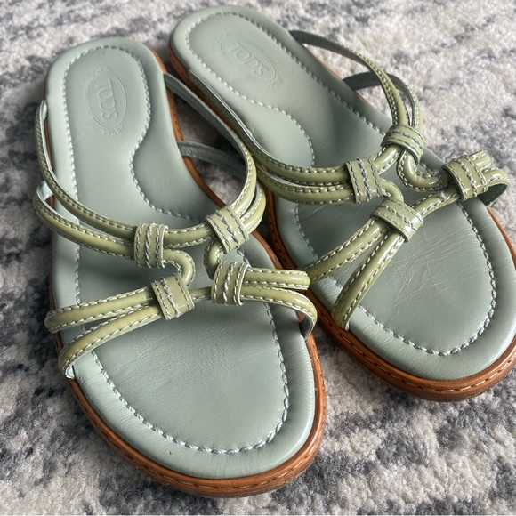 TOD'S Slide Patent Leather Sandals Size 5.5 - Picture 2 of 3